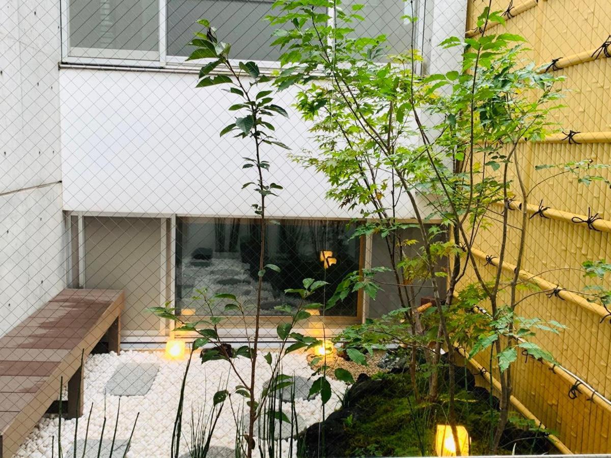 Jr Line, New Open Apartment
